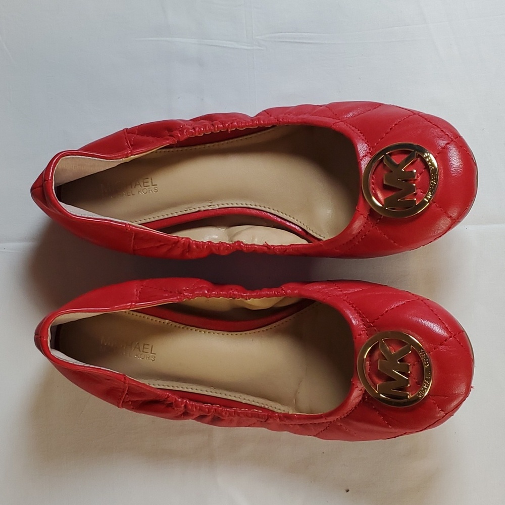 Michael Kors red, quilted ballet flats. Size 7.5
